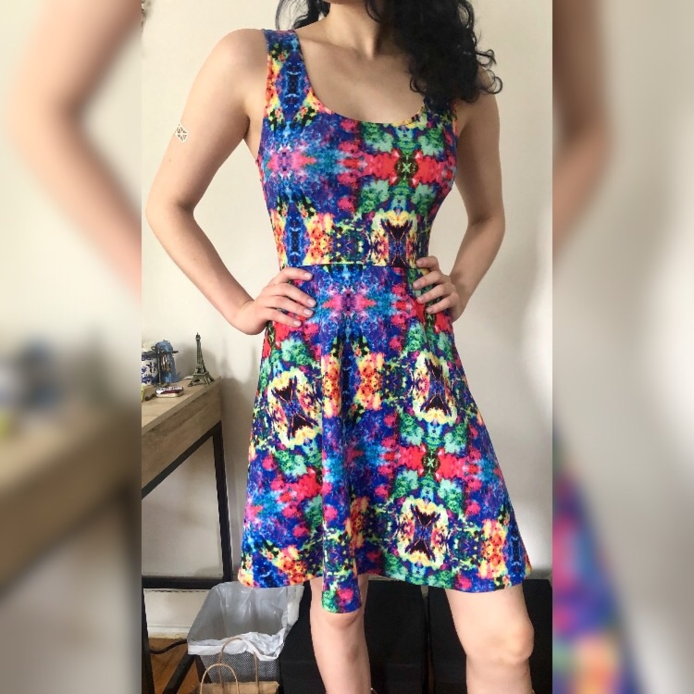 Keli da scope skater dress 🔭